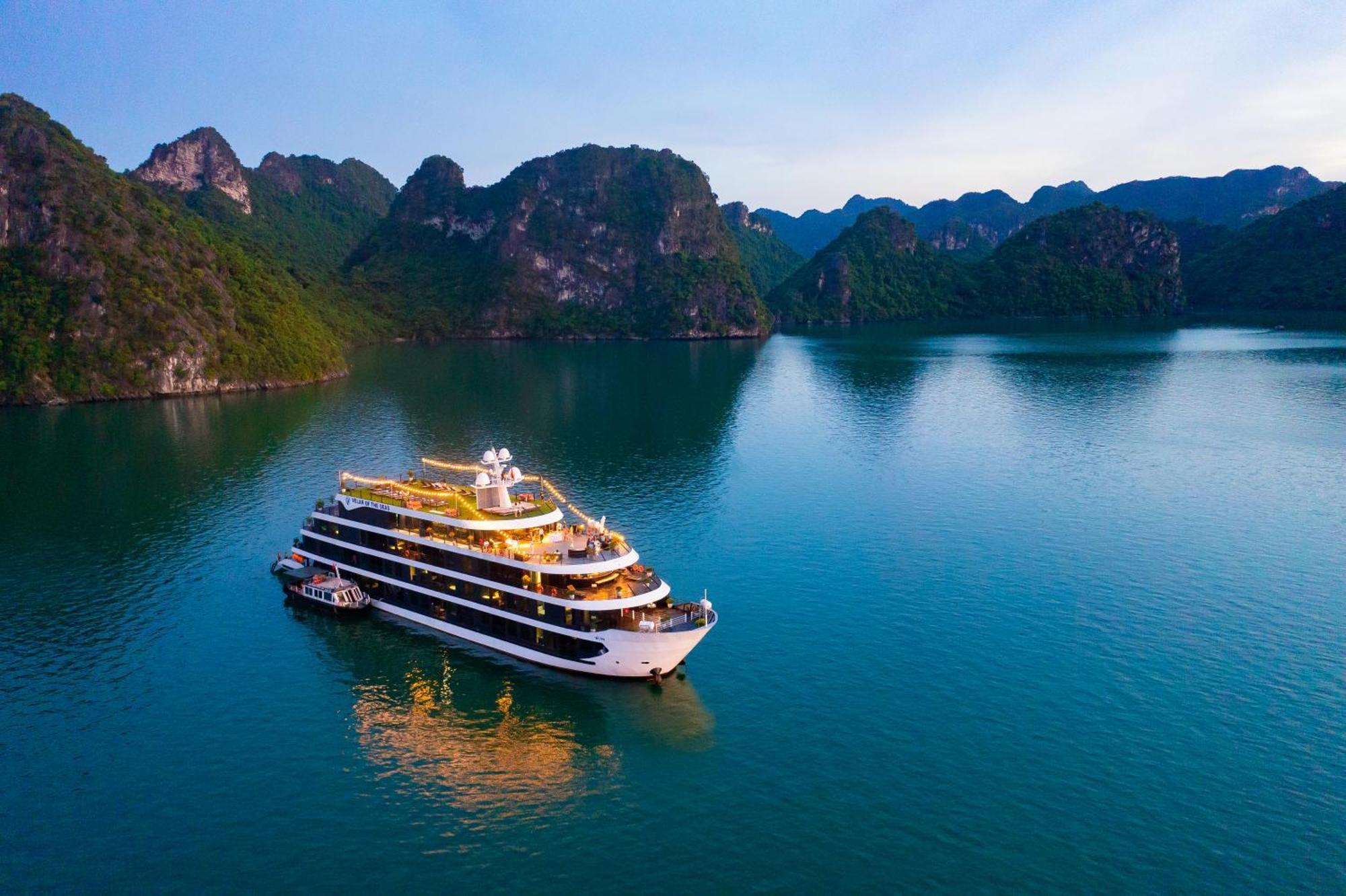 Hotel Velar Of The Sea Hạ Long Exterior foto