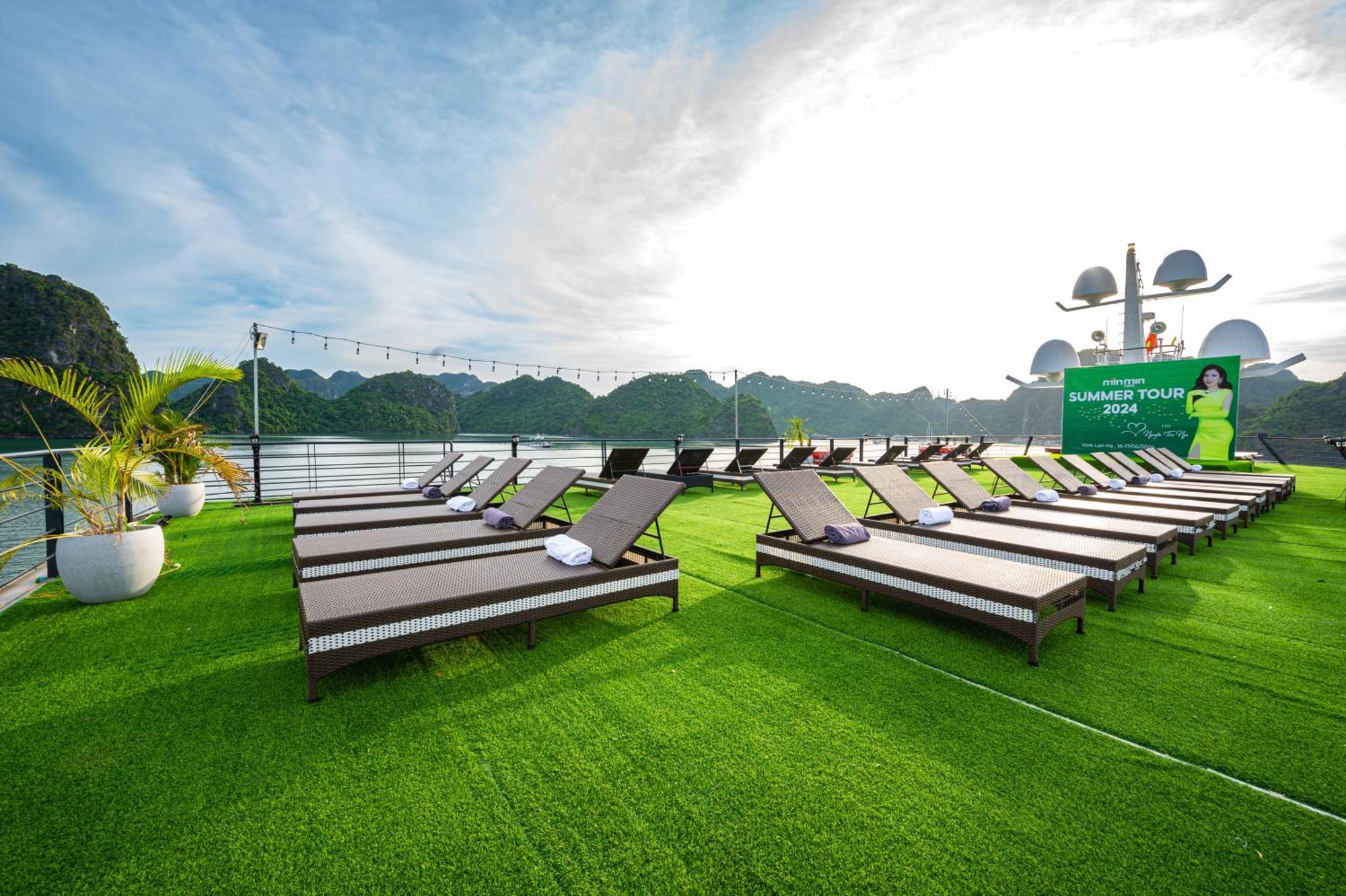 Hotel Velar Of The Sea Hạ Long Exterior foto